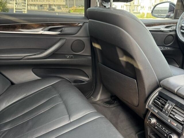 Черный БМВ Х5, объемом двигателя 3 л и пробегом 181 тыс. км за 17900 $, фото 15 на Automoto.ua