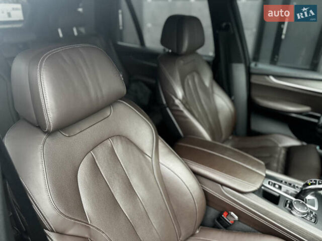 Чорний БМВ Х5, об'ємом двигуна 3 л та пробігом 177 тис. км за 33900 $, фото 38 на Automoto.ua