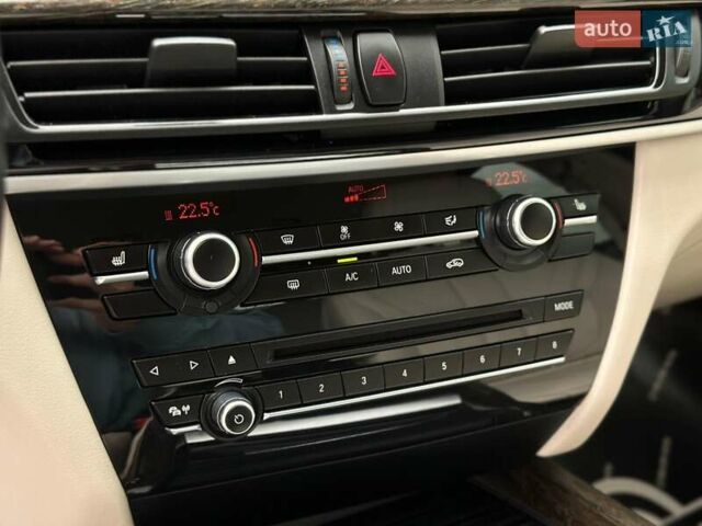 Чорний БМВ Х5, об'ємом двигуна 2 л та пробігом 148 тис. км за 26999 $, фото 75 на Automoto.ua