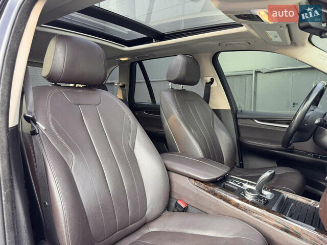 Чорний БМВ Х5, об'ємом двигуна 3 л та пробігом 194 тис. км за 19900 $, фото 19 на Automoto.ua