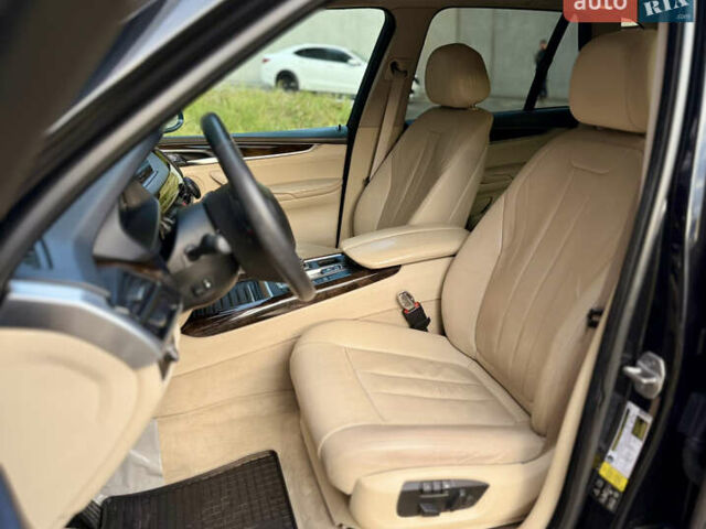 Черный БМВ Х5, объемом двигателя 3 л и пробегом 245 тыс. км за 21000 $, фото 12 на Automoto.ua