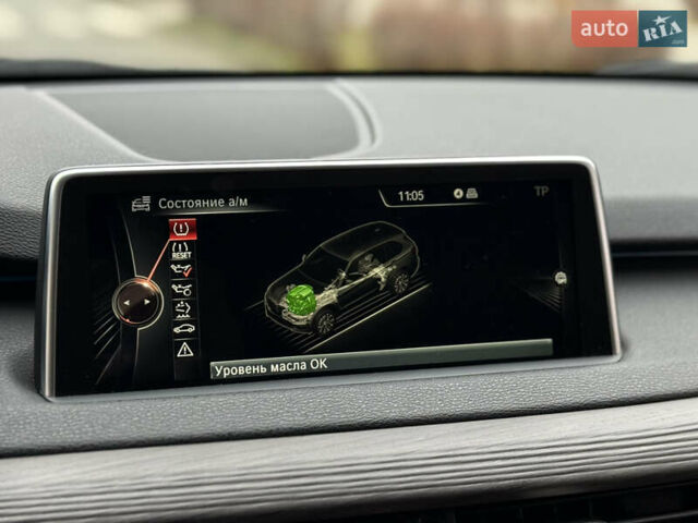 Чорний БМВ Х5, об'ємом двигуна 2.99 л та пробігом 218 тис. км за 31499 $, фото 39 на Automoto.ua