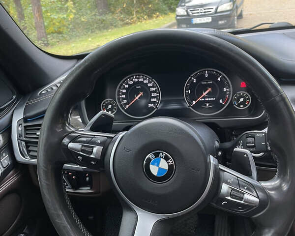 Черный БМВ Х5, объемом двигателя 2.99 л и пробегом 258 тыс. км за 31000 $, фото 14 на Automoto.ua