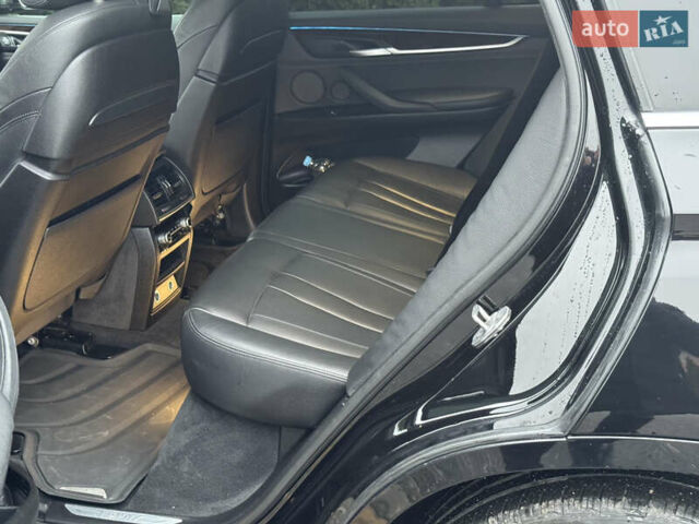 Черный БМВ Х5, объемом двигателя 2.99 л и пробегом 499 тыс. км за 22800 $, фото 45 на Automoto.ua