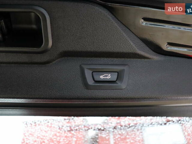 Чорний БМВ Х5, об'ємом двигуна 2.99 л та пробігом 201 тис. км за 29900 $, фото 41 на Automoto.ua