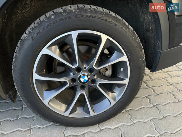 Чорний БМВ Х5, об'ємом двигуна 2.99 л та пробігом 283 тис. км за 27500 $, фото 13 на Automoto.ua