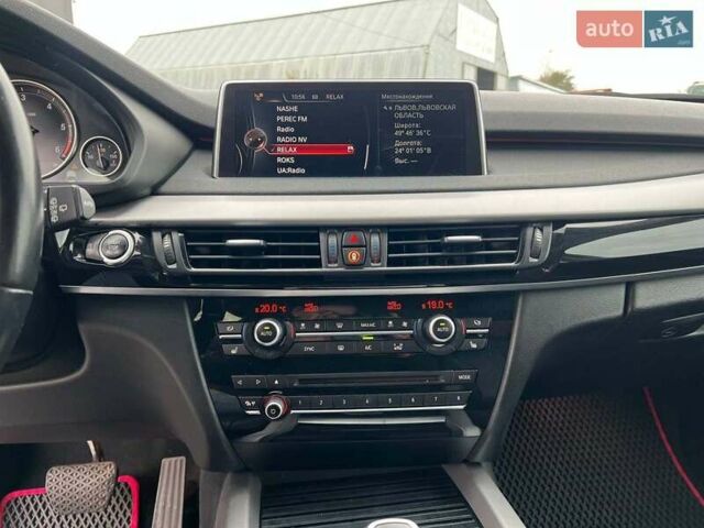 Черный БМВ Х5, объемом двигателя 2 л и пробегом 135 тыс. км за 27490 $, фото 25 на Automoto.ua