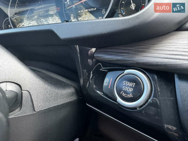 БМВ Х5 2015 в Днепре (Днепропетровске) на Automoto.ua Черный БМВ Х5, объемом двигателя 3 л и пробегом 175 тыс. км за 33900 $, фото 37 на Automoto.ua