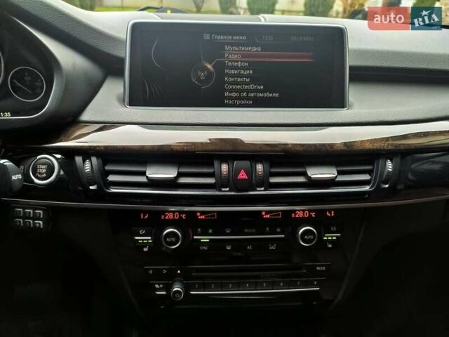 Чорний БМВ Х5, об'ємом двигуна 2 л та пробігом 159 тис. км за 25500 $, фото 32 на Automoto.ua