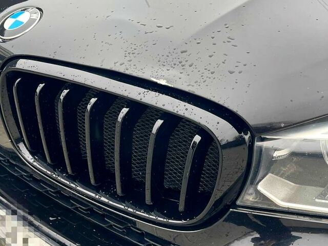 Чорний БМВ Х5, об'ємом двигуна 30 л та пробігом 190 тис. км за 20000 $, фото 5 на Automoto.ua
