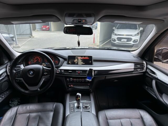 Черный БМВ Х5, объемом двигателя 3 л и пробегом 178 тыс. км за 20200 $, фото 20 на Automoto.ua