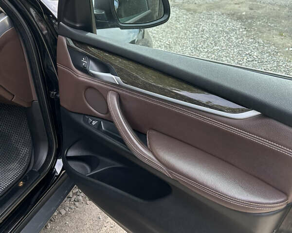 Черный БМВ Х5, объемом двигателя 2 л и пробегом 330 тыс. км за 24500 $, фото 2 на Automoto.ua