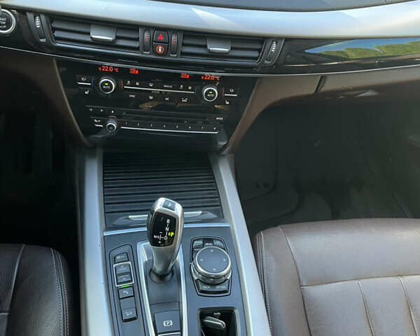 Черный БМВ Х5, объемом двигателя 2 л и пробегом 256 тыс. км за 23000 $, фото 19 на Automoto.ua