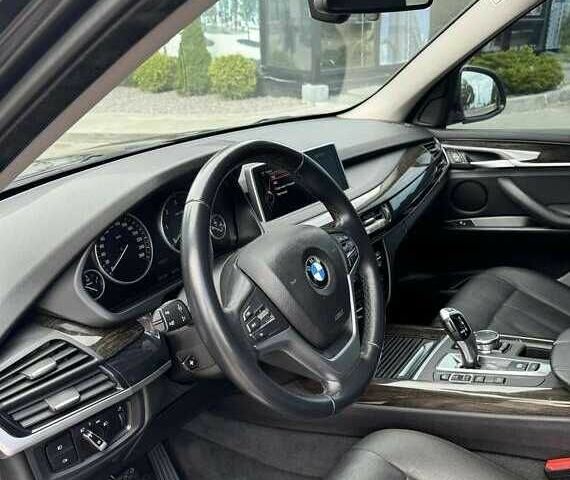 Черный БМВ Х5, объемом двигателя 2 л и пробегом 150 тыс. км за 21700 $, фото 4 на Automoto.ua