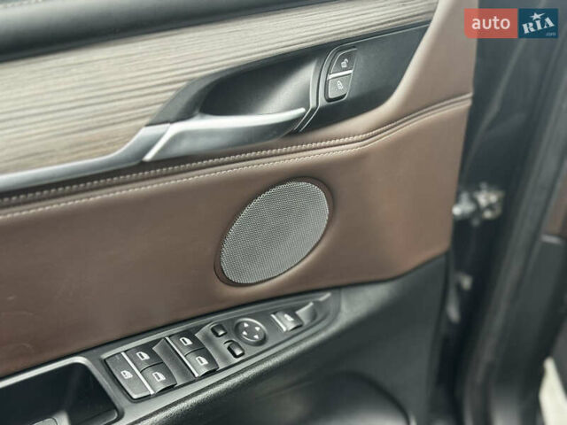 Чорний БМВ Х5, об'ємом двигуна 3 л та пробігом 177 тис. км за 33900 $, фото 24 на Automoto.ua