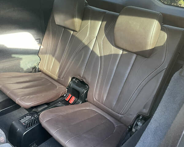 Черный БМВ Х5, объемом двигателя 2 л и пробегом 256 тыс. км за 23000 $, фото 16 на Automoto.ua