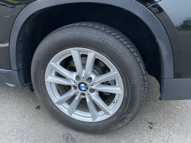 Черный БМВ Х5, объемом двигателя 3 л и пробегом 175 тыс. км за 26300 $, фото 20 на Automoto.ua