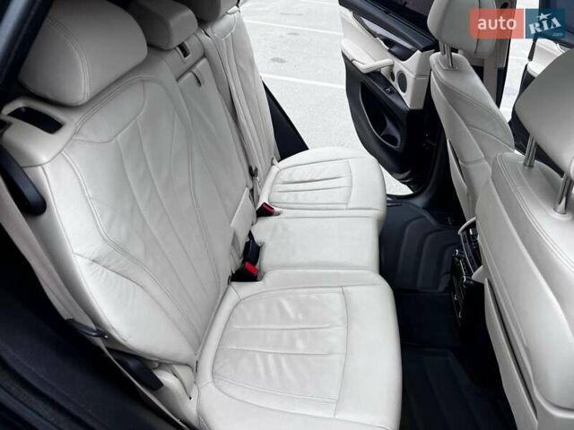 Черный БМВ Х5, объемом двигателя 2.98 л и пробегом 200 тыс. км за 21500 $, фото 15 на Automoto.ua