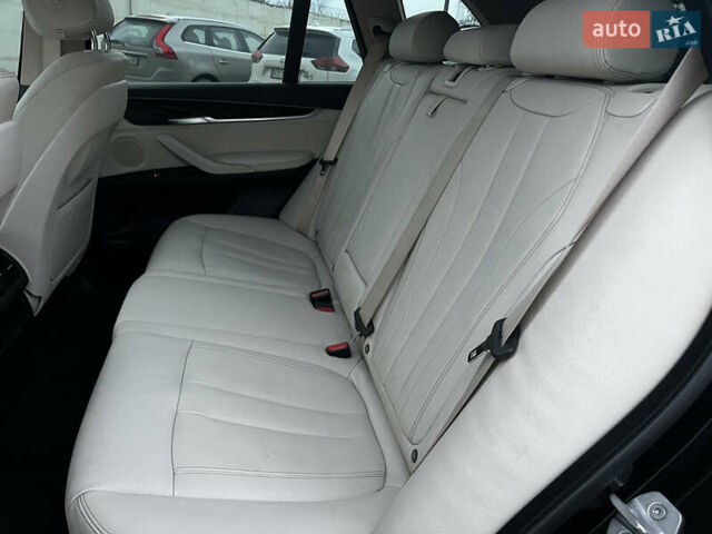 Чорний БМВ Х5, об'ємом двигуна 2 л та пробігом 172 тис. км за 22900 $, фото 26 на Automoto.ua