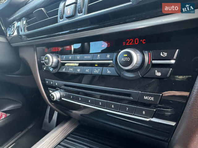 БМВ Х5 2015 в Днепре (Днепропетровске) на Automoto.ua Черный БМВ Х5, объемом двигателя 3 л и пробегом 175 тыс. км за 33900 $, фото 34 на Automoto.ua