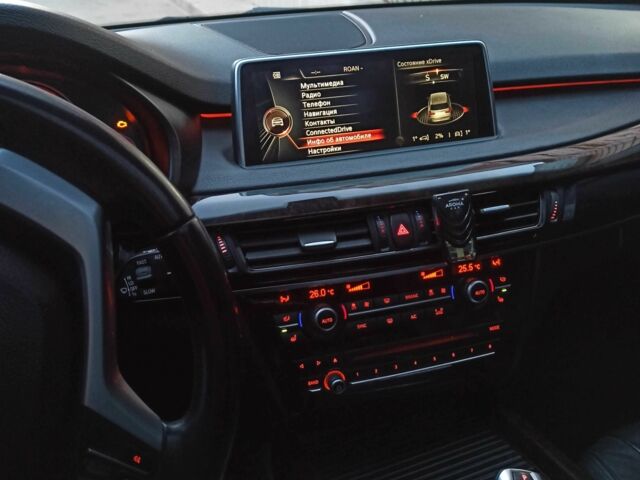 Черный БМВ Х5, объемом двигателя 3 л и пробегом 170 тыс. км за 20000 $, фото 17 на Automoto.ua