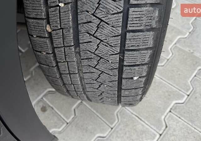 БМВ Х5 2015 в Тернополе на Automoto.ua Черный БМВ Х5, объемом двигателя 2.98 л и пробегом 170 тыс. км за 24000 $, фото 16 на Automoto.ua