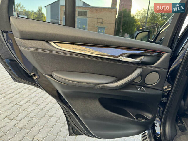 Чорний БМВ Х5, об'ємом двигуна 2.99 л та пробігом 283 тис. км за 27500 $, фото 19 на Automoto.ua