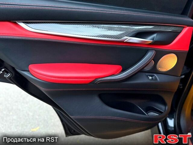 Чорний БМВ Х5, об'ємом двигуна 4.4 л та пробігом 170 тис. км за 37999 $, фото 10 на Automoto.ua