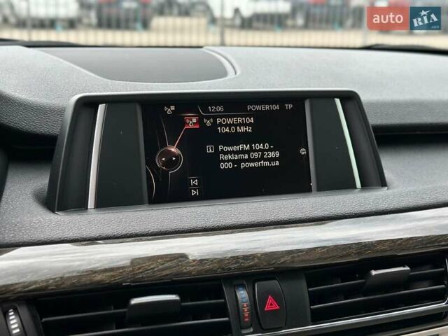 Чорний БМВ Х5, об'ємом двигуна 2 л та пробігом 148 тис. км за 26999 $, фото 79 на Automoto.ua