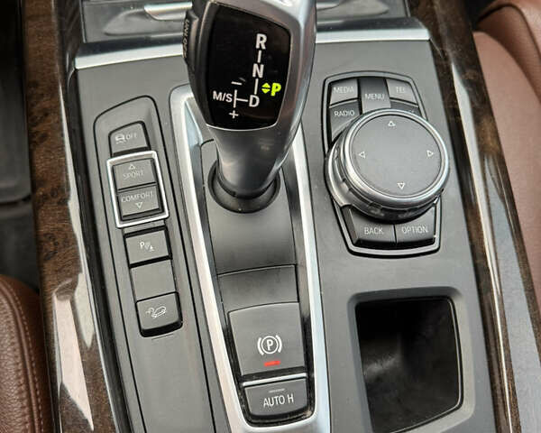 Черный БМВ Х5, объемом двигателя 2 л и пробегом 158 тыс. км за 23000 $, фото 22 на Automoto.ua