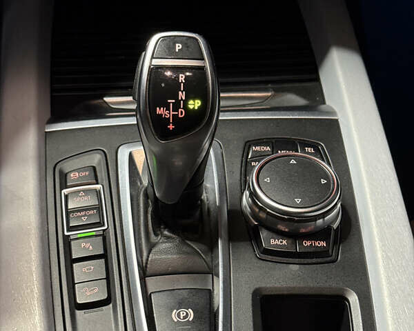 Чорний БМВ Х5, об'ємом двигуна 3 л та пробігом 218 тис. км за 33999 $, фото 34 на Automoto.ua