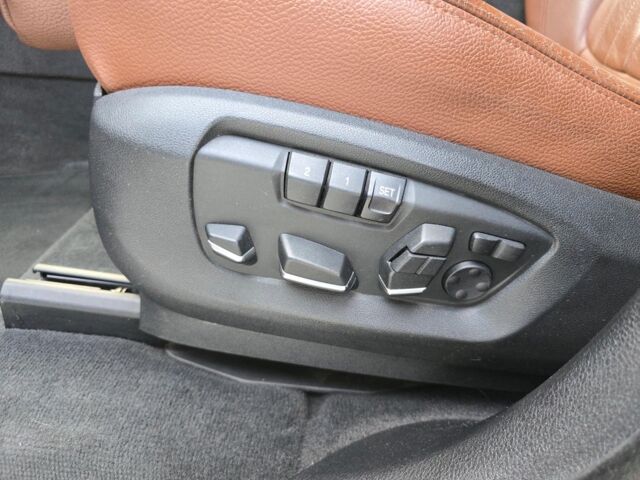 Чорний БМВ Х5, об'ємом двигуна 2 л та пробігом 152 тис. км за 33990 $, фото 15 на Automoto.ua