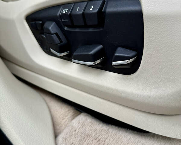 Чорний БМВ Х5, об'ємом двигуна 3 л та пробігом 240 тис. км за 23700 $, фото 12 на Automoto.ua