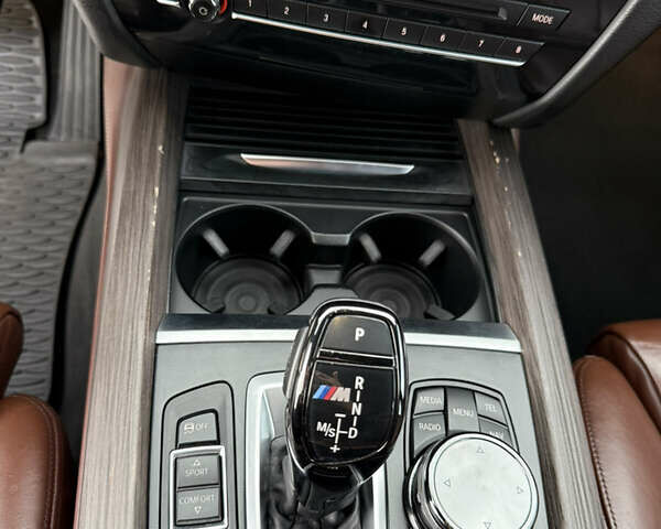 Чорний БМВ Х5, об'ємом двигуна 2.99 л та пробігом 136 тис. км за 35900 $, фото 17 на Automoto.ua