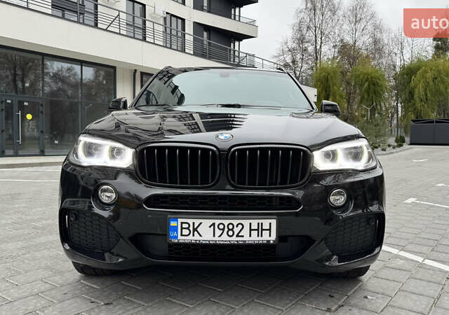 Чорний БМВ Х5, об'ємом двигуна 3 л та пробігом 144 тис. км за 32000 $, фото 17 на Automoto.ua