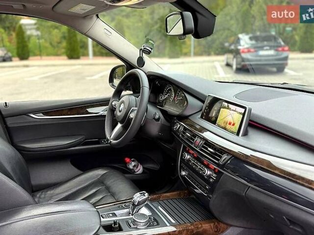 Черный БМВ Х5, объемом двигателя 3 л и пробегом 152 тыс. км за 24500 $, фото 8 на Automoto.ua