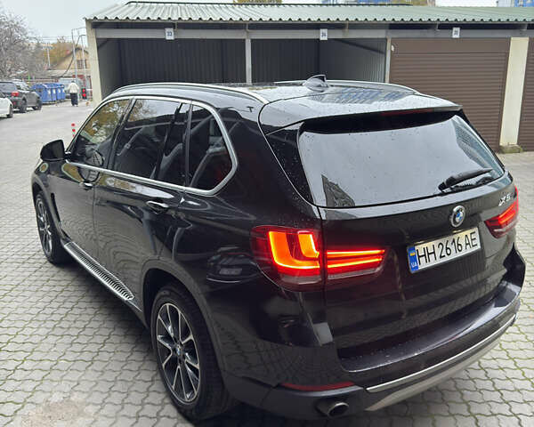 Чорний БМВ Х5, об'ємом двигуна 2.98 л та пробігом 180 тис. км за 19850 $, фото 8 на Automoto.ua