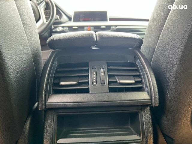 Чорний БМВ Х5, об'ємом двигуна 2 л та пробігом 135 тис. км за 27490 $, фото 37 на Automoto.ua