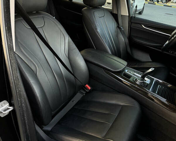 Чорний БМВ Х5, об'ємом двигуна 2.99 л та пробігом 283 тис. км за 27500 $, фото 24 на Automoto.ua