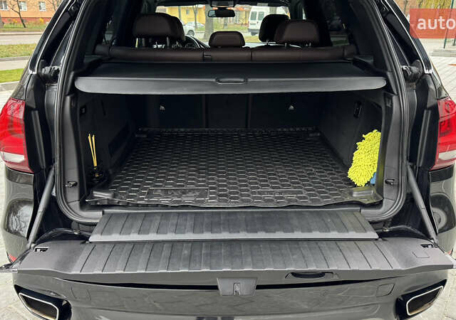 Чорний БМВ Х5, об'ємом двигуна 3 л та пробігом 144 тис. км за 32000 $, фото 43 на Automoto.ua