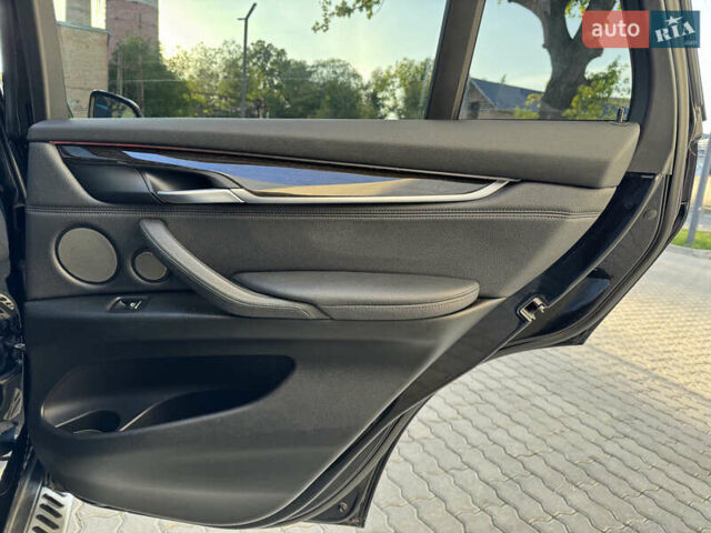 Чорний БМВ Х5, об'ємом двигуна 2.99 л та пробігом 283 тис. км за 27500 $, фото 21 на Automoto.ua