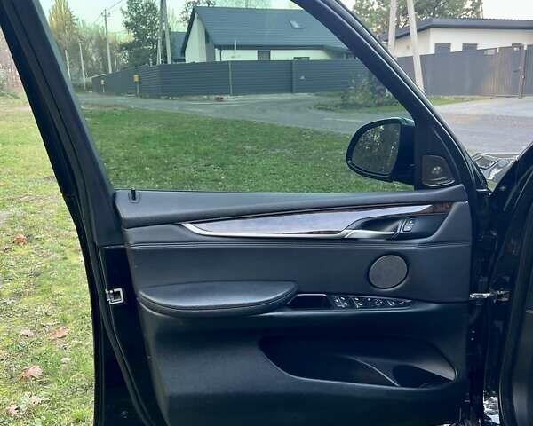 Чорний БМВ Х5, об'ємом двигуна 2 л та пробігом 260 тис. км за 24500 $, фото 14 на Automoto.ua