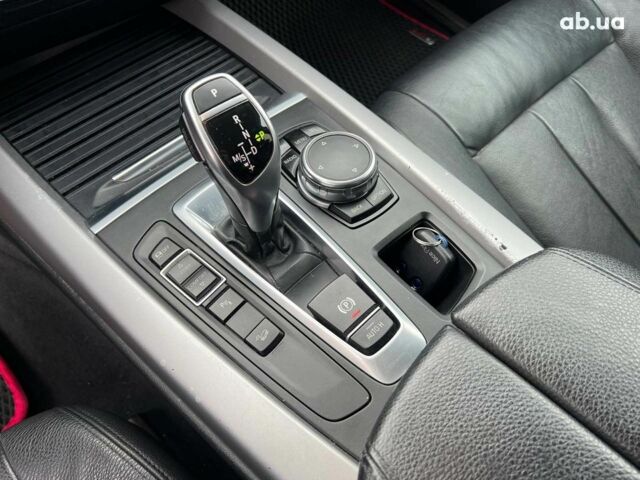 Чорний БМВ Х5, об'ємом двигуна 2 л та пробігом 135 тис. км за 27490 $, фото 28 на Automoto.ua