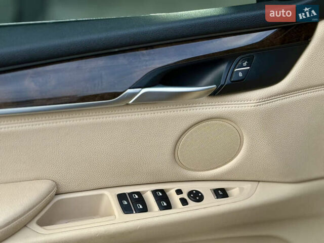 Черный БМВ Х5, объемом двигателя 3 л и пробегом 245 тыс. км за 21000 $, фото 11 на Automoto.ua