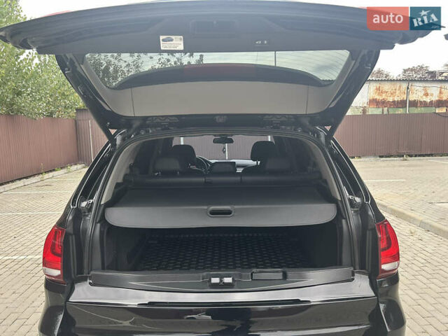 Черный БМВ Х5, объемом двигателя 2.99 л и пробегом 269 тыс. км за 28000 $, фото 19 на Automoto.ua