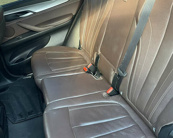 Черный БМВ Х5, объемом двигателя 2 л и пробегом 256 тыс. км за 23000 $, фото 14 на Automoto.ua