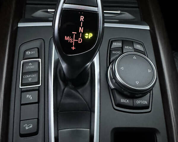 Черный БМВ Х5, объемом двигателя 2.99 л и пробегом 228 тыс. км за 31500 $, фото 1 на Automoto.ua