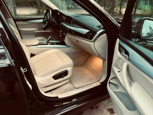 Чорний БМВ Х5, об'ємом двигуна 3 л та пробігом 157 тис. км за 18500 $, фото 5 на Automoto.ua