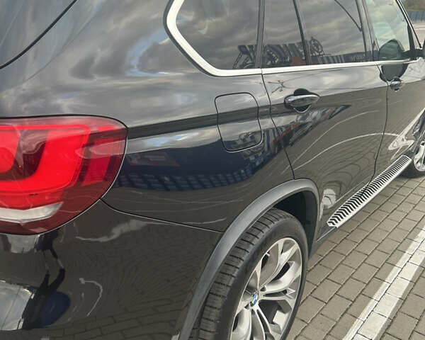 Черный БМВ Х5, объемом двигателя 3 л и пробегом 207 тыс. км за 26000 $, фото 7 на Automoto.ua