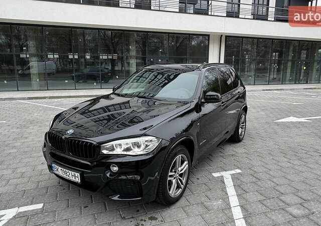 Чорний БМВ Х5, об'ємом двигуна 3 л та пробігом 144 тис. км за 32000 $, фото 26 на Automoto.ua